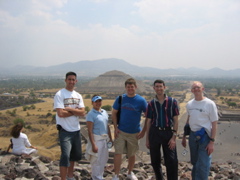Day trip to Teotiuacan